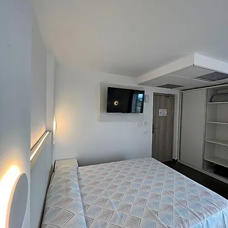 Sorra Daurada Splash 4* 말그라트데마르