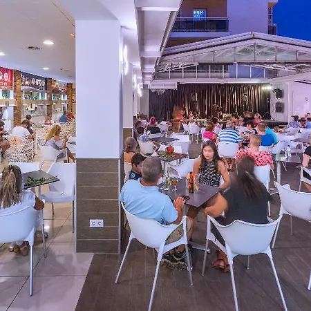 Sorra Daurada Splash Hotel