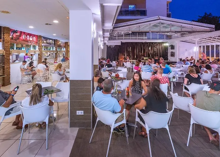 Sorra Daurada Splash Hotel
